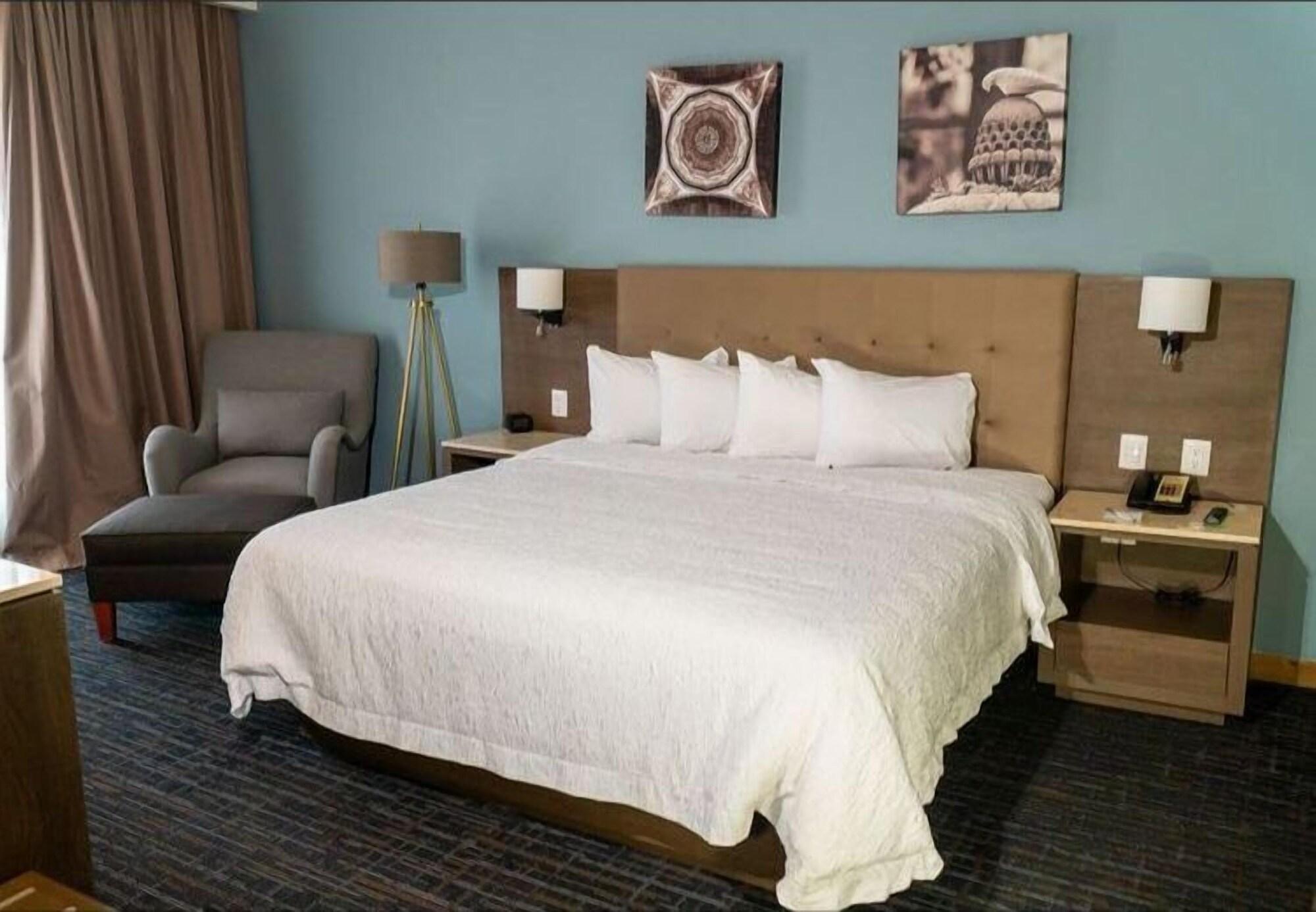 Hampton Inn By Hilton Celaya Celaya  Extérieur photo