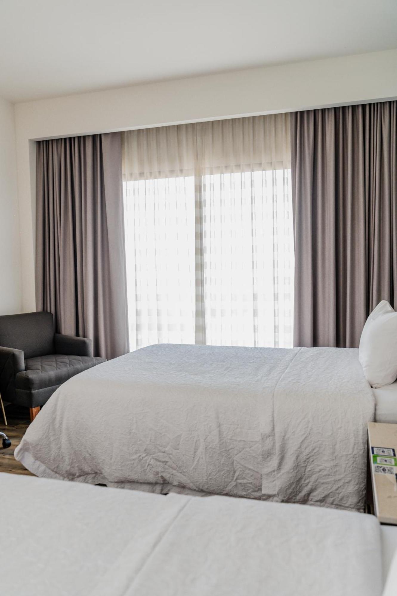 Hampton Inn By Hilton Celaya Celaya  Chambre photo