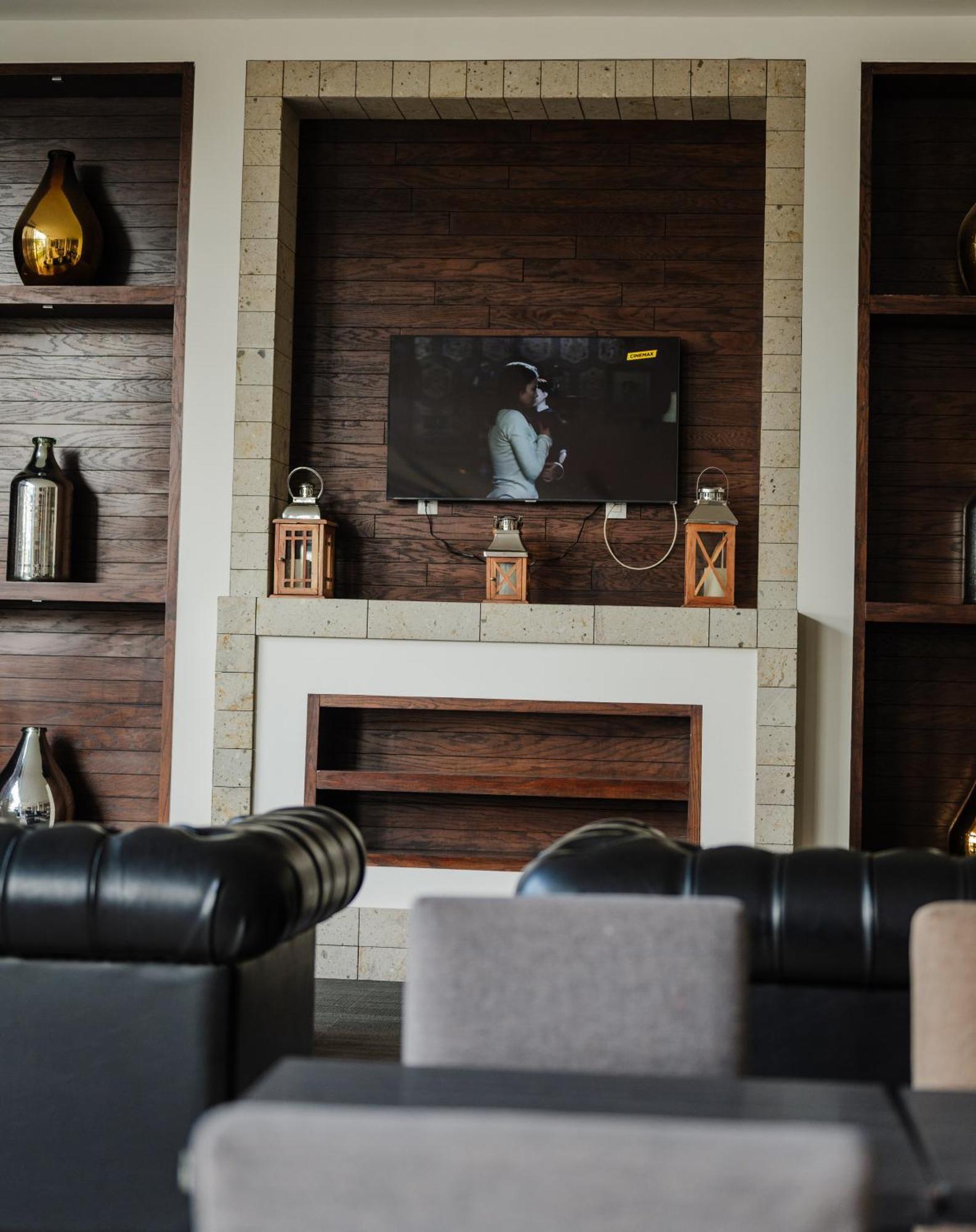 Hampton Inn By Hilton Celaya Extérieur photo